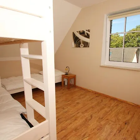 Ostseehaus Odin Doppelhaushaelfte Holiday home *