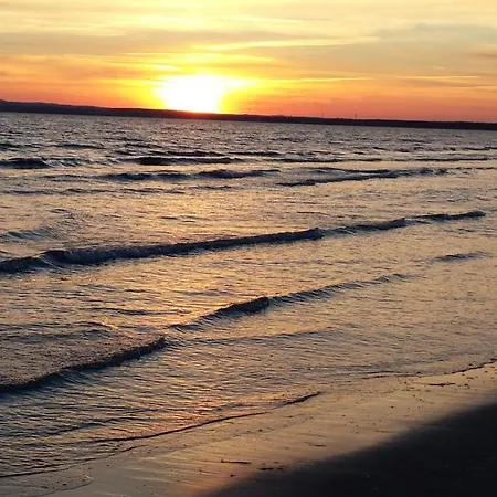 Ostseehaus Odin Doppelhaushaelfte Dom wakacyjny *