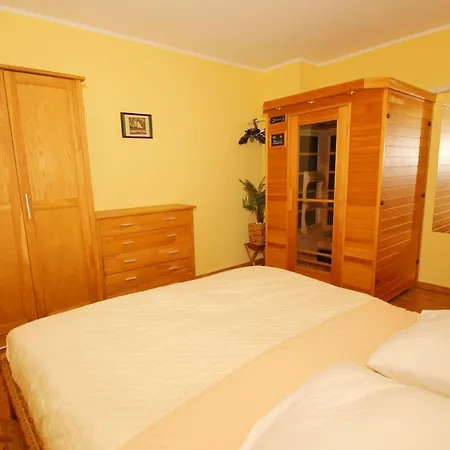 Ostseehaus Odin Doppelhaushaelfte * Wiek auf Rügen